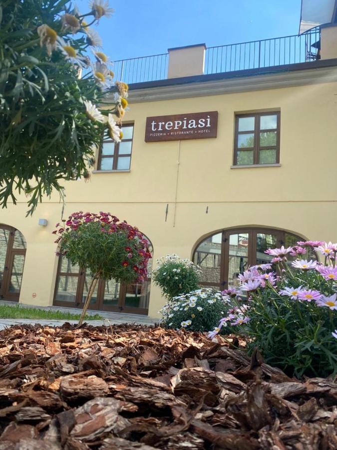 Trepiasi Hotel Cortemilia Kültér fotó